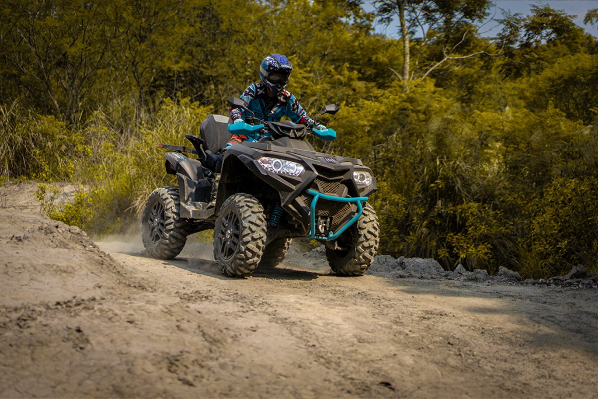 FF800_1024_683_07