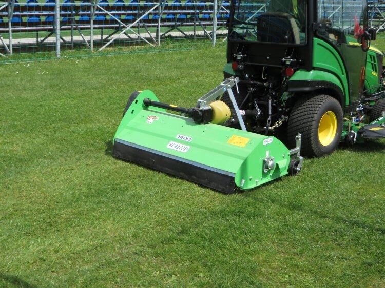 Fox-mower-for-sport-fileds