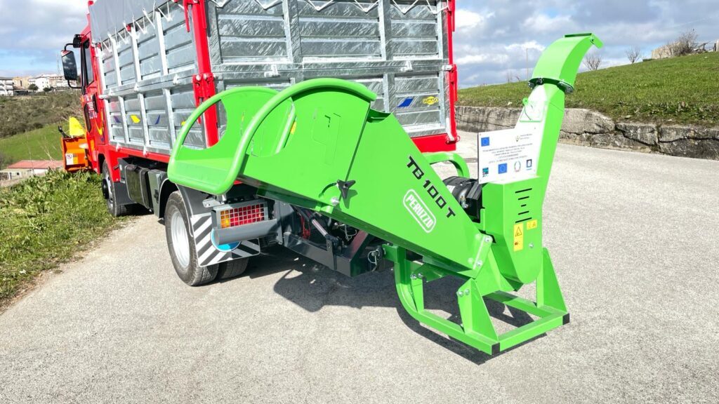 TB100-drum-chipper-agricultural-use